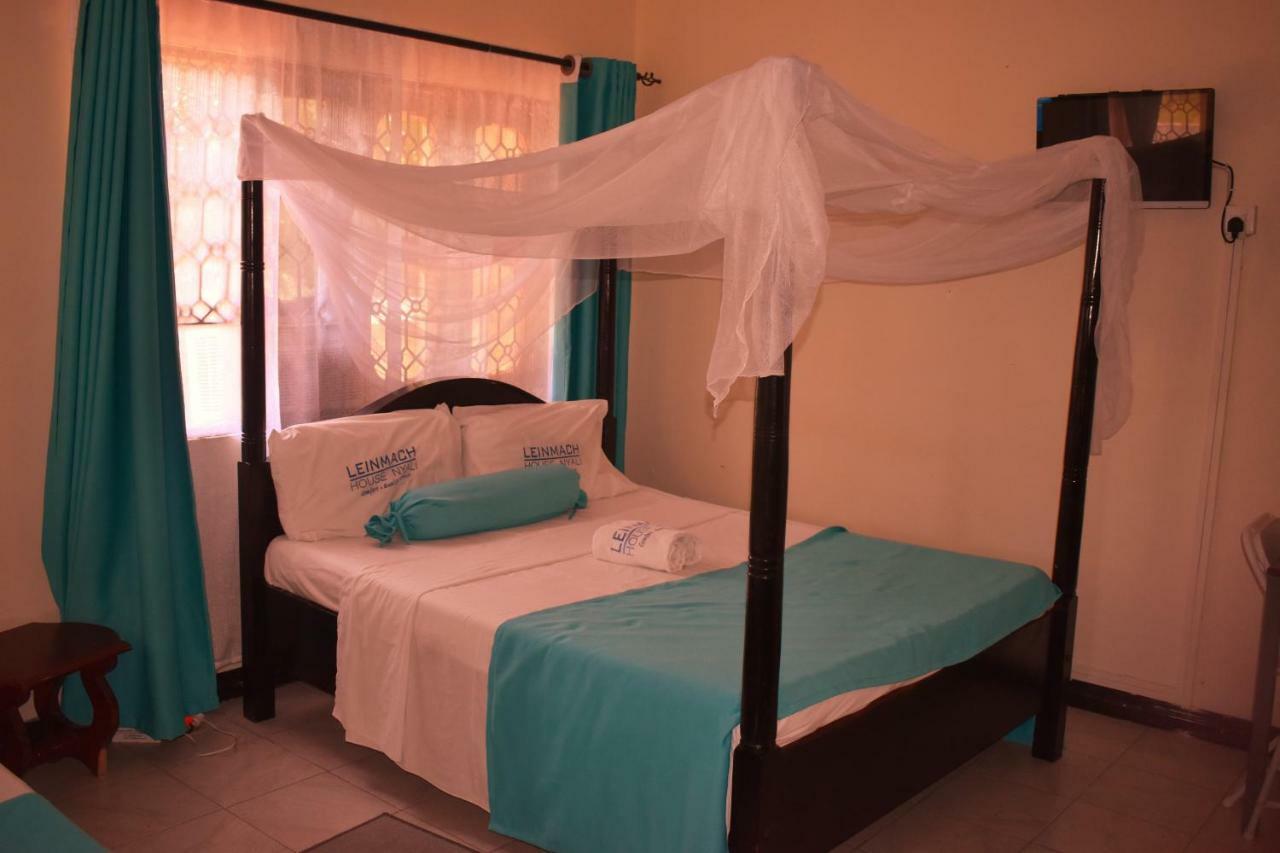 Hotel Leinmach House Nyali Mombasa Esterno foto