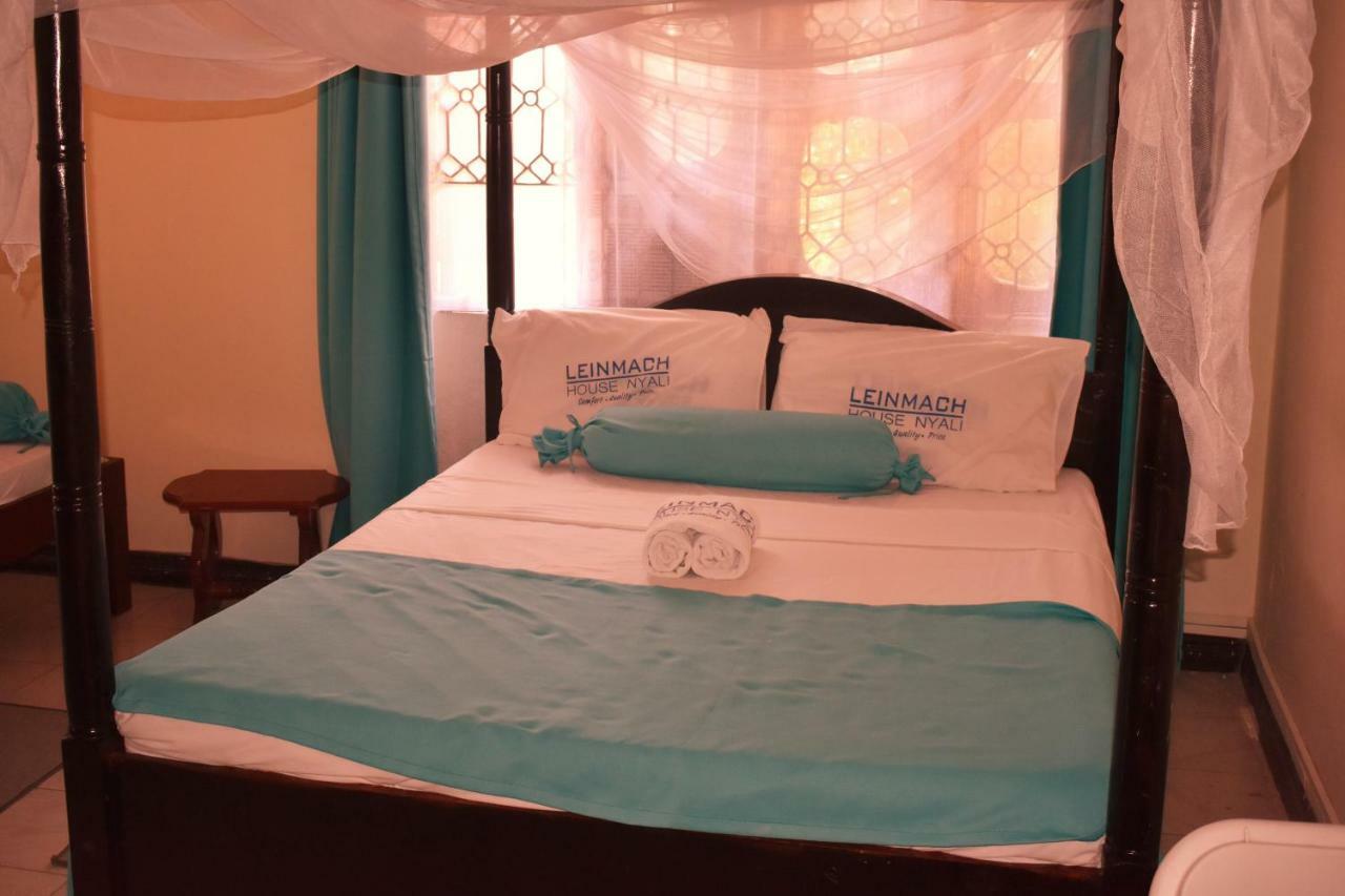 Hotel Leinmach House Nyali Mombasa Esterno foto