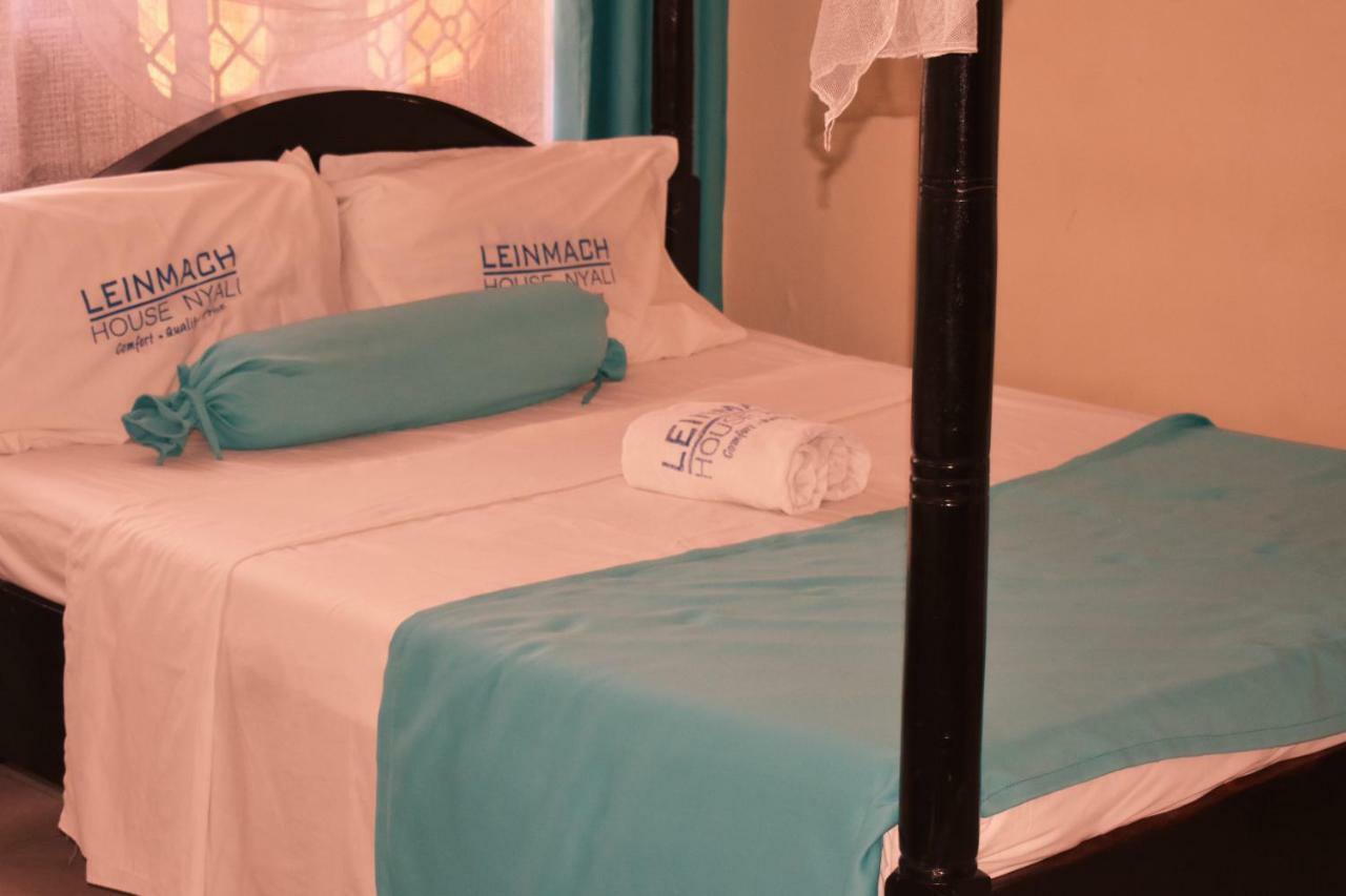 Hotel Leinmach House Nyali Mombasa Esterno foto